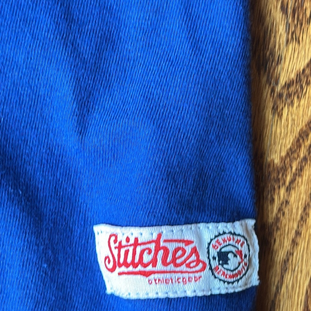 Chicago Cubs Stitches Short Sleeve Shirt, Size Medium - Picture 5 of 6